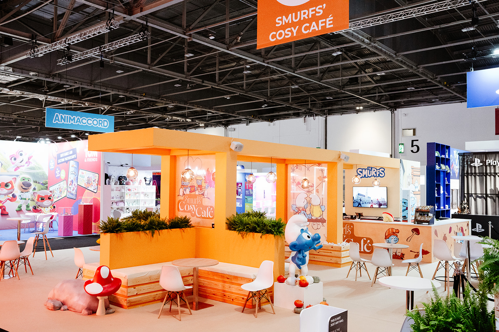 Character and entertainment bar